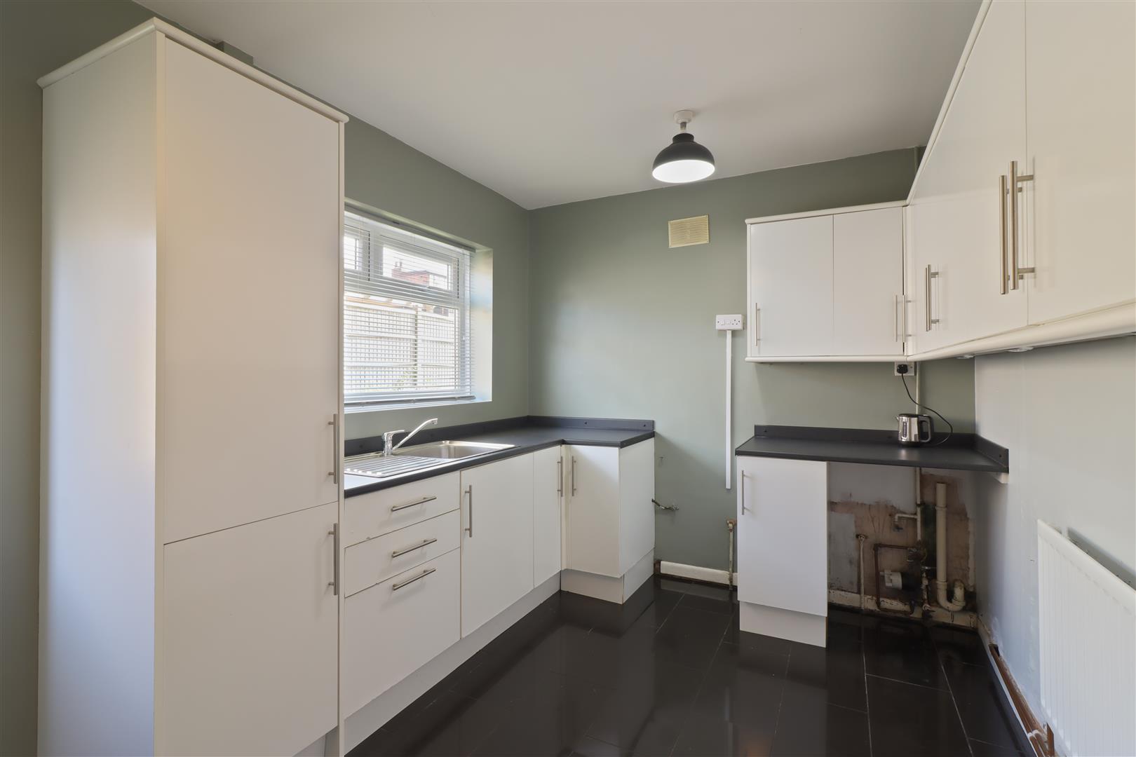 2 bed property in Welfare Avenue, Chesterfield